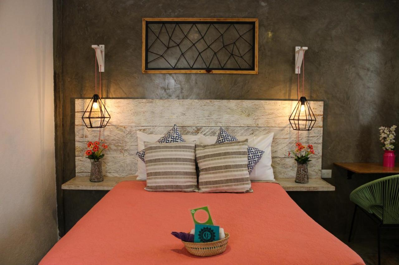 אטליסקו Casa Flora Handmade Hotel מראה חיצוני תמונה